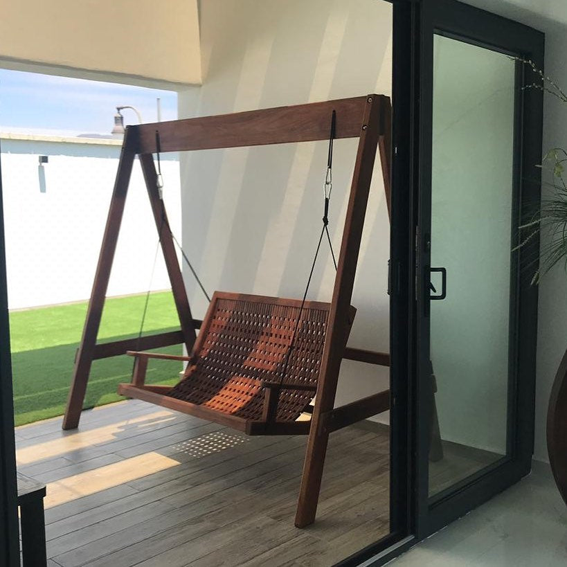 Columpio de madera tzalam