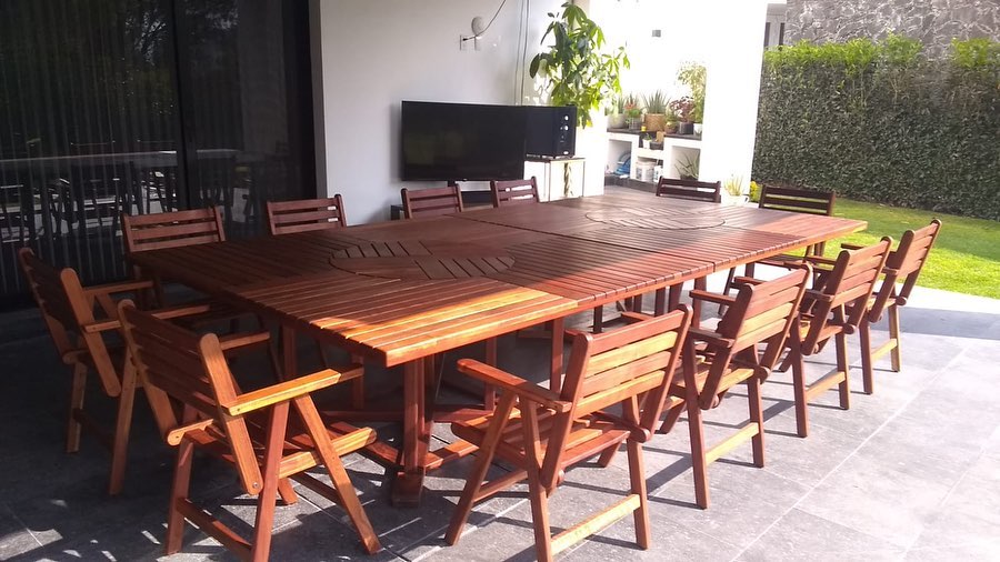 Mesa cuadrada de madera tzalam