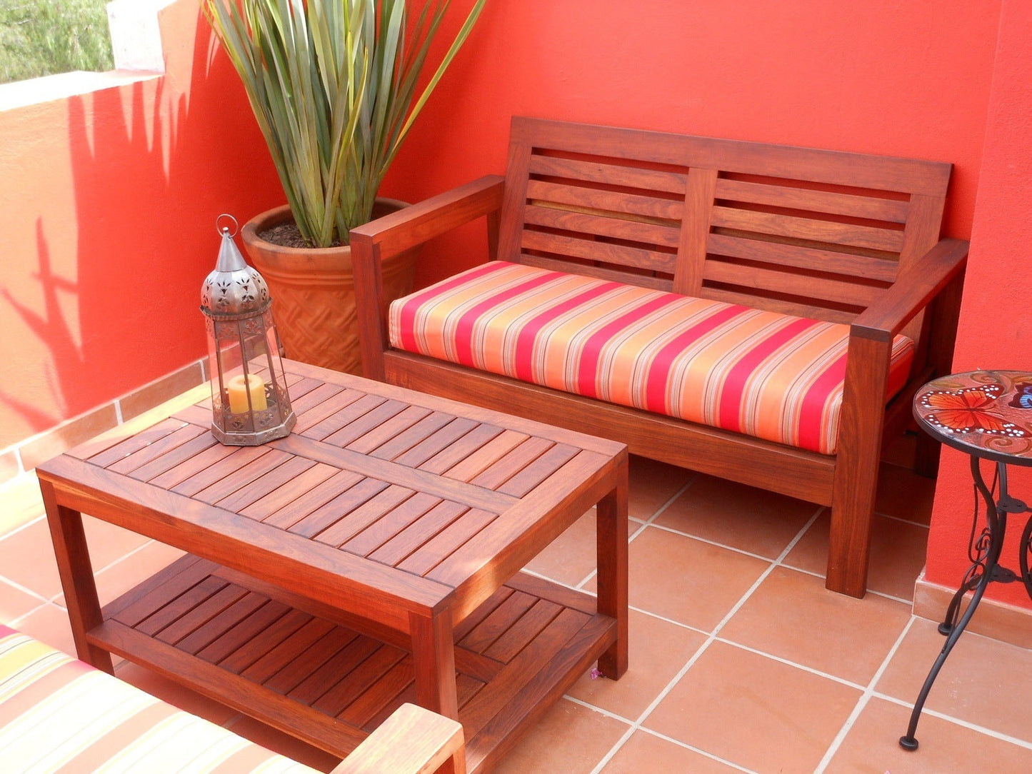 Sillon de madera tzalam