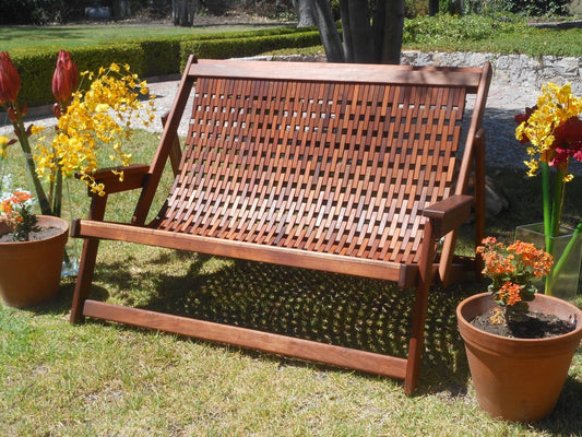 Sillon loveseat de madera tzalam